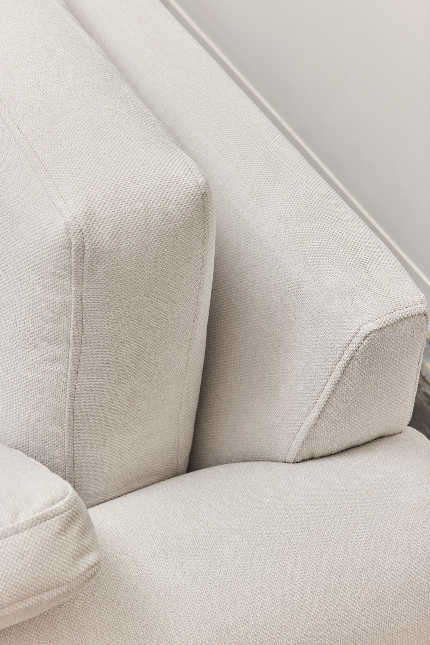 Manhattan with Chaise