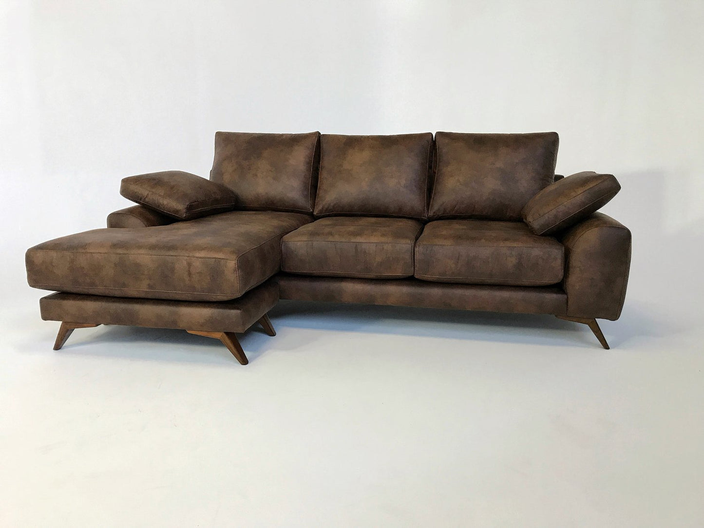 Manhattan with Chaise