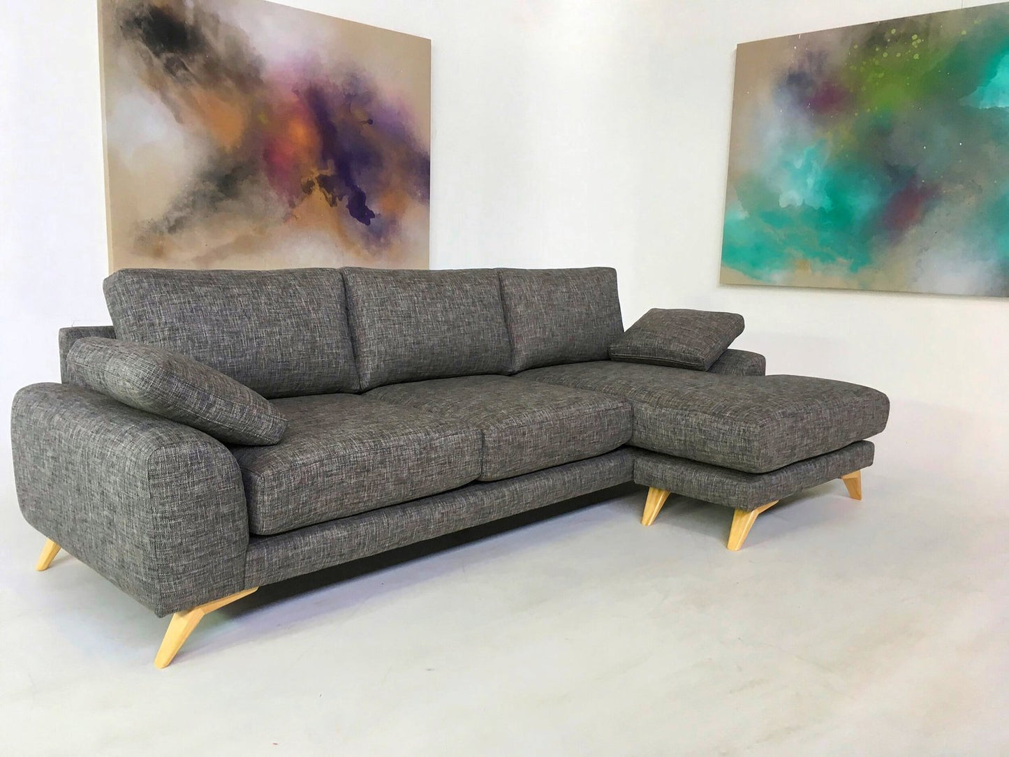 Manhattan with Chaise