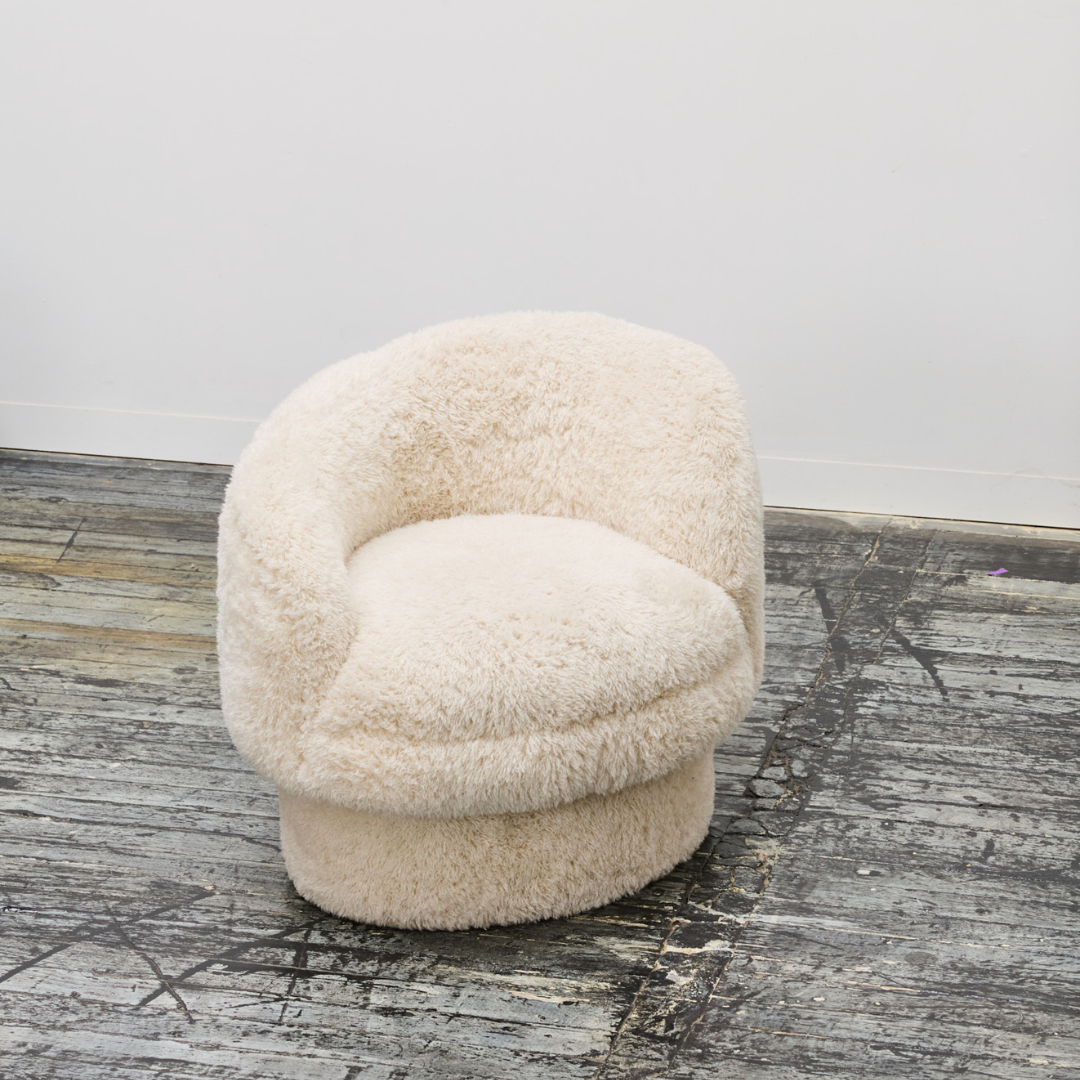 Curves Chair