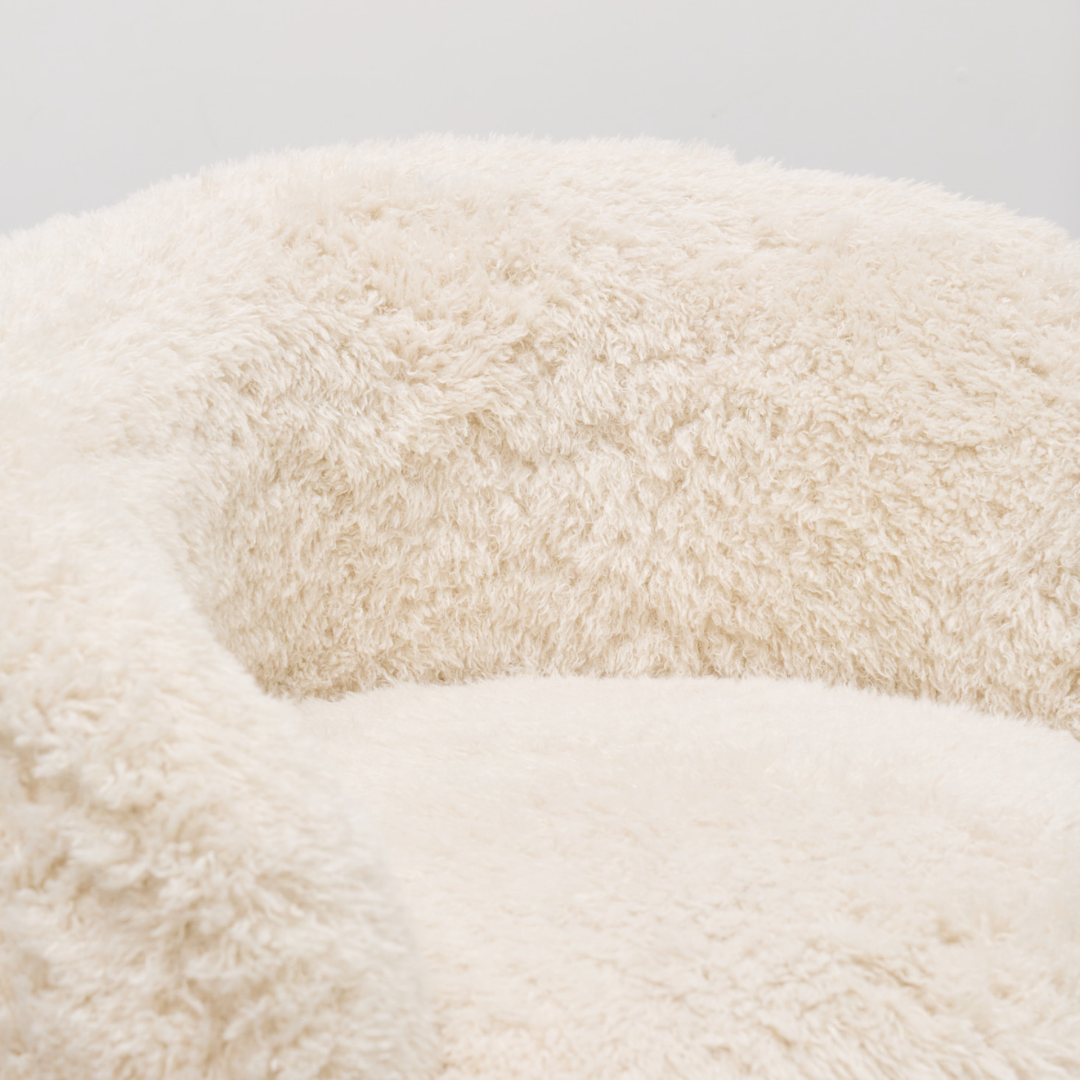 Curves Chair